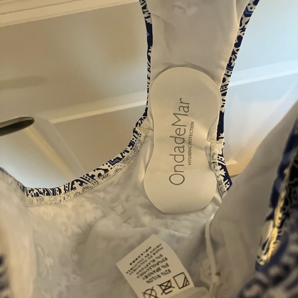 BNWT OndadeMar monokini/one-piece - Picture 3 of 7